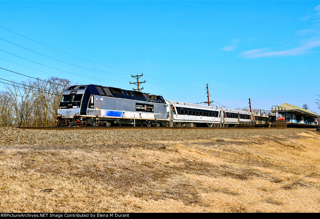 NJT 4504 on train 5134